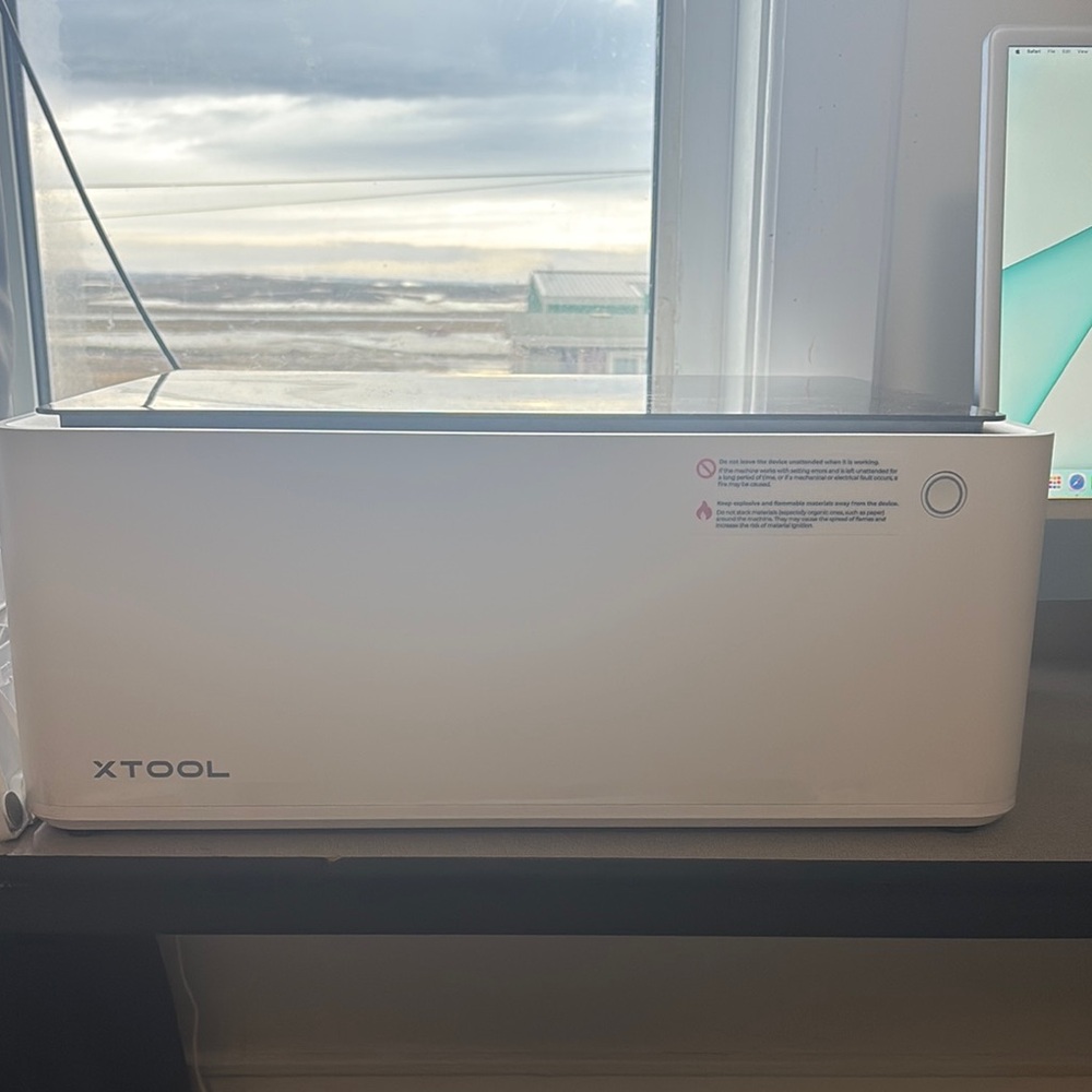 White Electronics Device